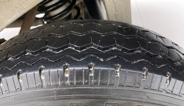 2020 Maruti Eeco 5 STR WITH A/C+HTR, Petrol, Manual, 12,715 km, Left Rear Tyre Tread