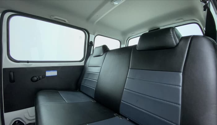 2020 Maruti Eeco 5 STR WITH A/C+HTR, Petrol, Manual, 12,715 km, Right Side Rear Door Cabin