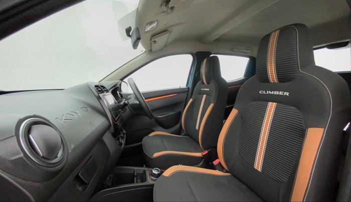 2020 Renault Kwid CLIMBER 1.0 AMT (O), Petrol, Automatic, 42,592 km, Right Side Front Door Cabin