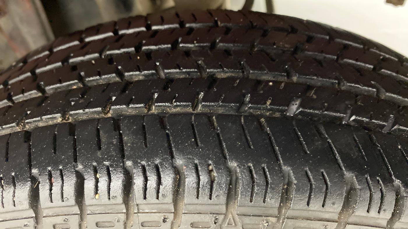 2013 Maruti Alto K10 VXI P, Petrol, Manual, 66,295 km, Left Rear Tyre Tread