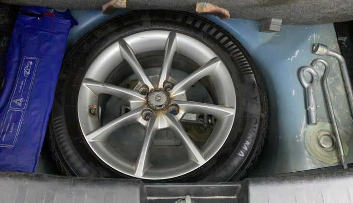 2013 Maruti Swift VXI, Petrol, Manual, 78,065 km, Spare Tyre
