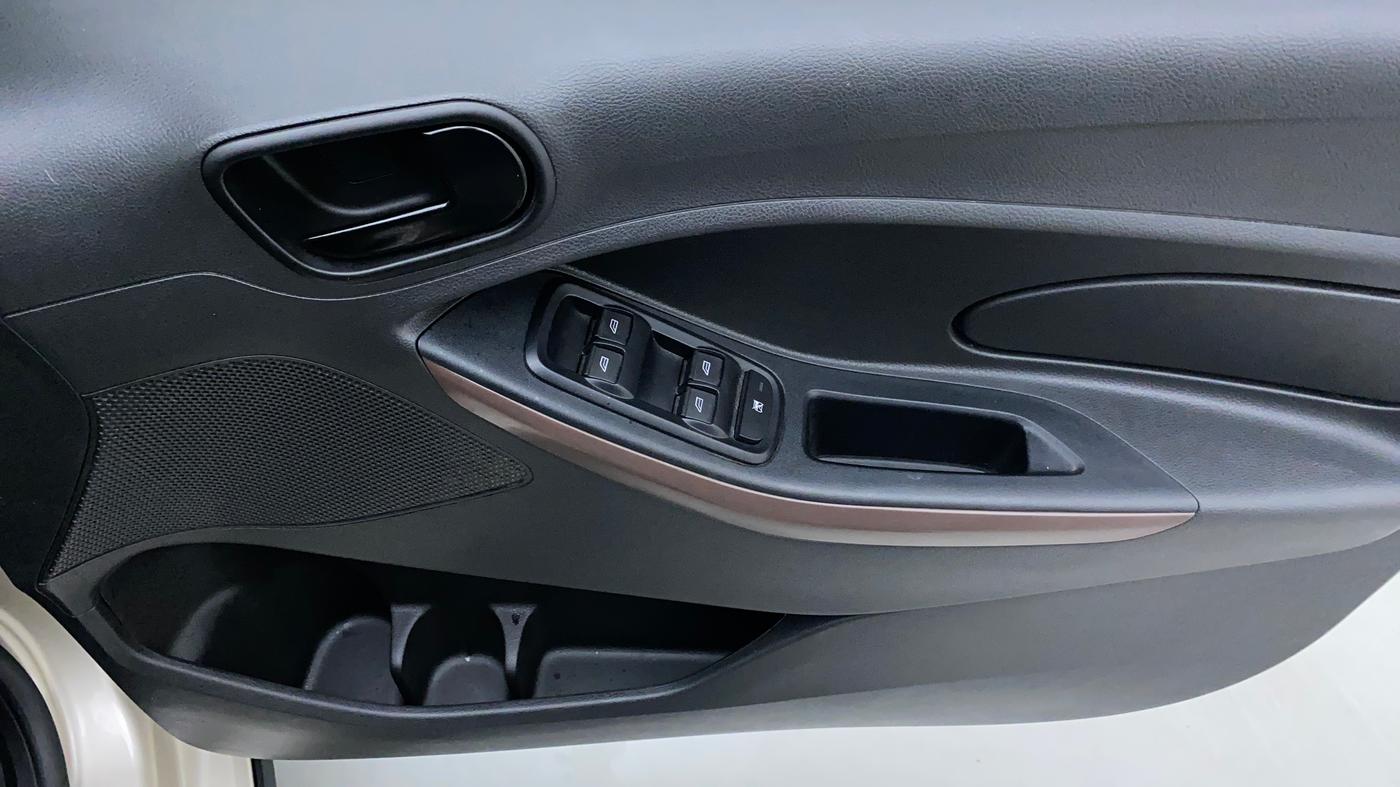 2021 Ford FREESTYLE TITANIUM 1.2 PETROL, Petrol, Manual, 9,350 km, Driver Side Door Panels Control