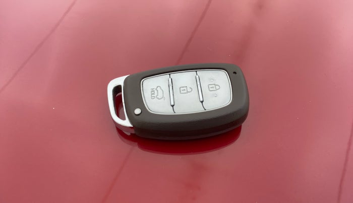 2017 Hyundai Creta SX PLUS AT 1.6 PETROL, Petrol, Automatic, 51,710 km, Key Close Up