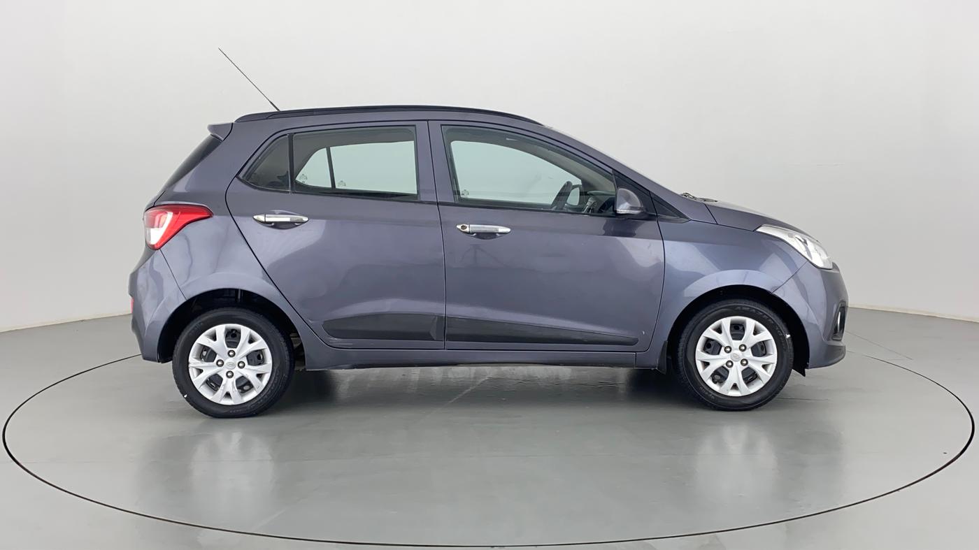 2016 Hyundai Grand i10 SPORTZ 1.2 KAPPA VTVT, Petrol, Manual, 28,360 km, Right Side View