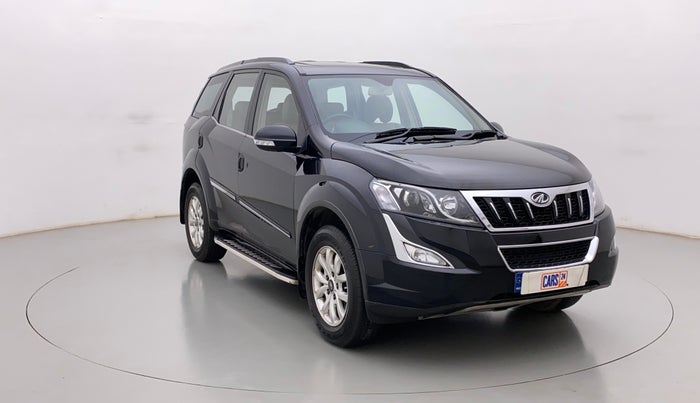 2016 Mahindra XUV500 W10 AWD AT, Diesel, Automatic, 55,591 km, Right Front Diagonal