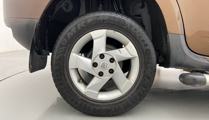 2015 Renault Duster 85 PS RXL PLUS DIESEL, Diesel, Manual, 91,482 km, Right Rear Wheel