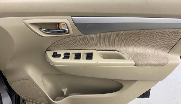 2012 Maruti Ertiga VDI, Diesel, Manual, 71,715 km, Driver Side Door Panels Control