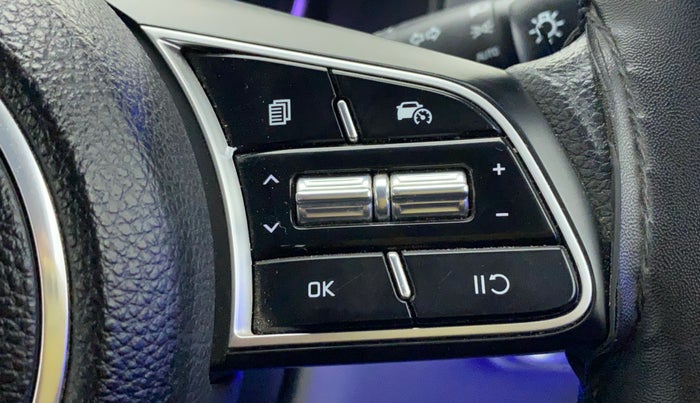 2022 KIA CARENS PRESTIGE PLUS 1.4 PETROL 7 STR, Petrol, Manual, 17,567 km, Adaptive Cruise Control