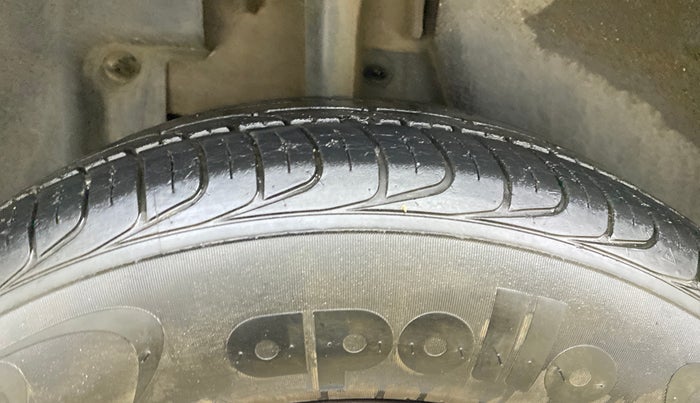 2018 Renault Captur RXE PETROL, Petrol, Manual, 43,316 km, Right Rear Tyre Tread