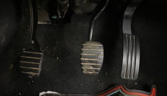 2018 Renault Captur RXE PETROL, Petrol, Manual, 43,316 km, Pedals