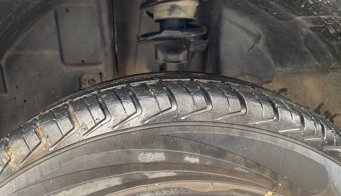 2019 Renault Kwid RXL, Petrol, Manual, 41,726 km, Left Front Tyre Tread