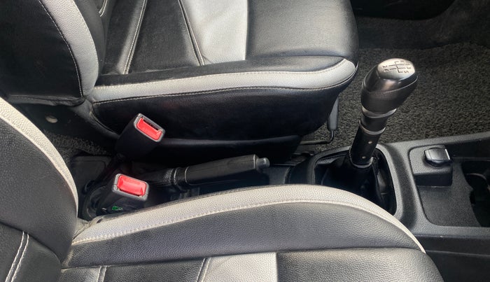 2019 Renault Kwid RXL, Petrol, Manual, 41,726 km, Gear Lever