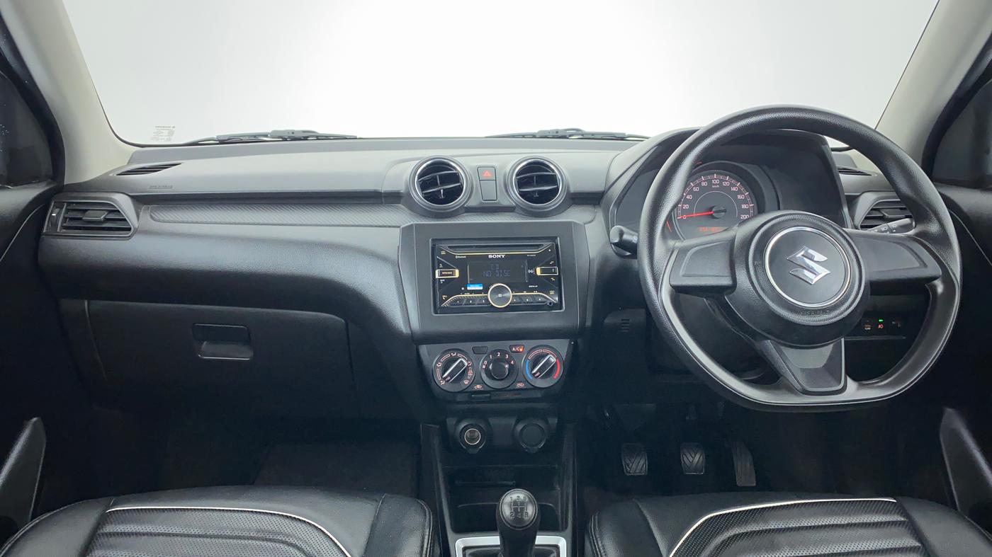 2020 Maruti Swift LXI D, Petrol, Manual, 11,067 km, Dashboard