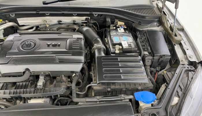 2016 Skoda Superb L&K 1.8 TSI AT, Petrol, Automatic, 52,309 km, Engine View - Left