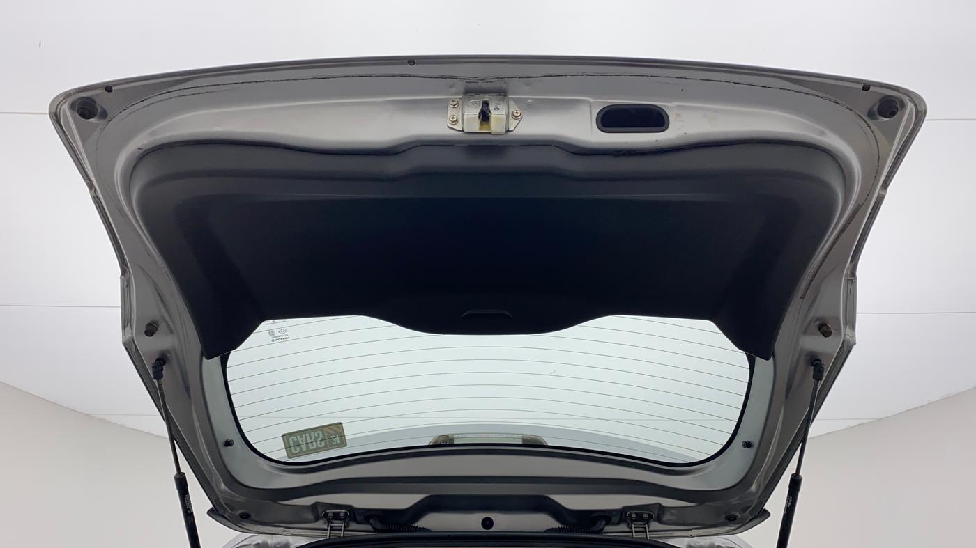 2018 Maruti Vitara Brezza ZDI PLUS, Diesel, Manual, 88,125 km, Boot Door Open