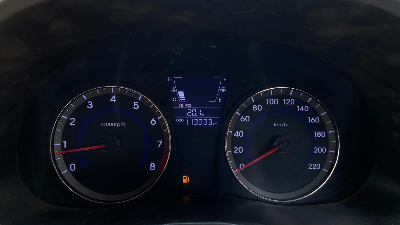 2014 Hyundai Verna FLUIDIC 1.6 VTVT SX, Petrol, Manual, 1,13,313 km, Odometer Image