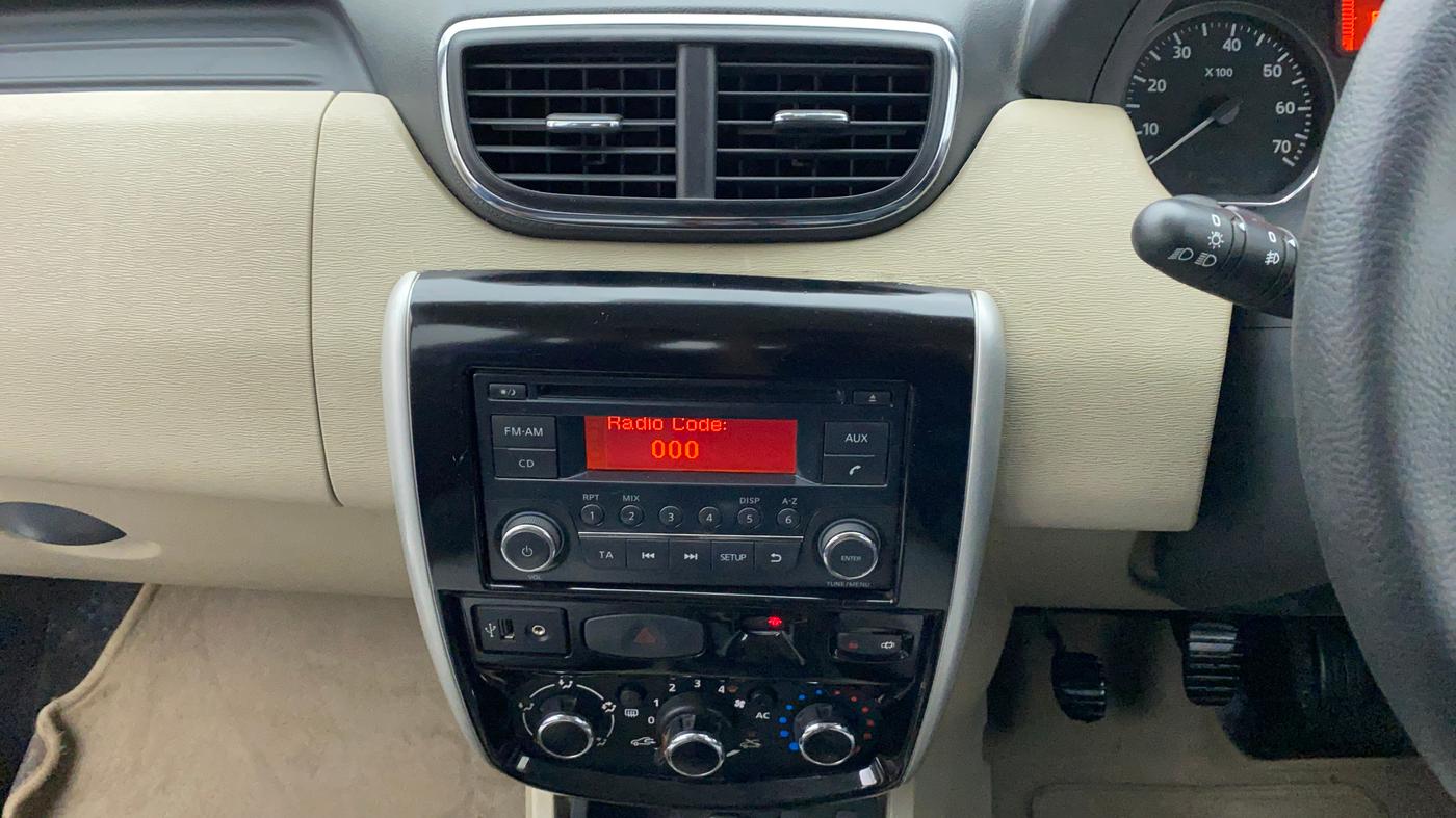 2014 Nissan Terrano XL P, Petrol, Manual, 81,792 km, Air Conditioner