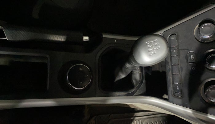 2018 Tata NEXON XM DIESEL, Diesel, Manual, 60,615 km, Gear Lever