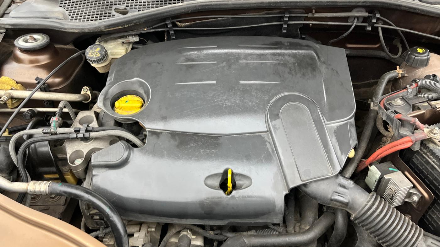 2014 Renault Duster 85 PS RXL DIESEL, Diesel, Manual, 1,08,010 km, Engine View