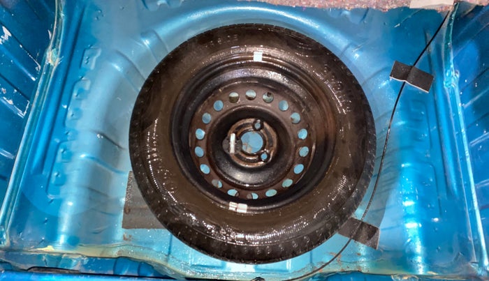 2021 Renault Kwid RXT 1.0 AMT (O), Petrol, Automatic, 38,413 km, Spare Tyre