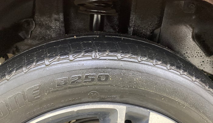 2017 Tata TIGOR XZ (O) PETROL, Petrol, Manual, 37,177 km, Right Rear Tyre Tread