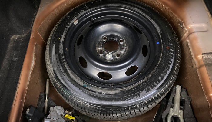 2017 Tata TIGOR XZ (O) PETROL, Petrol, Manual, 37,177 km, Spare Tyre