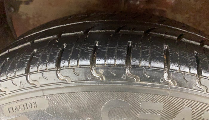 2016 Maruti Celerio ZXI AMT, Petrol, Automatic, 57,294 km, Left Front Tyre Tread