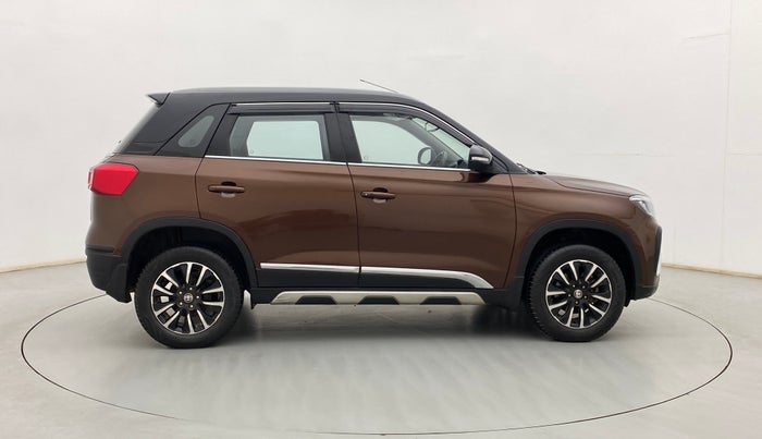 2022 Toyota URBAN CRUISER PREMIUM GRADE MT DUAL TONE, Petrol, Manual, 25,295 km, Right Side View