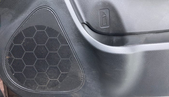 2022 Toyota URBAN CRUISER PREMIUM GRADE MT DUAL TONE, Petrol, Manual, 25,295 km, Speaker