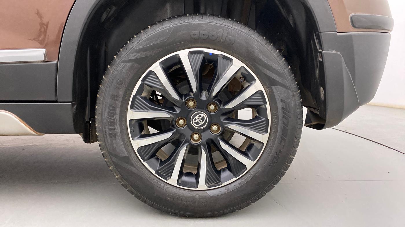 2022 Toyota URBAN CRUISER PREMIUM GRADE MT DUAL TONE, Petrol, Manual, 25,295 km, Left Rear Wheel