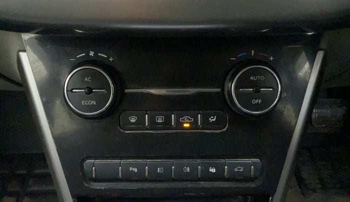 2018 Tata NEXON XZA PLUS PETROL, Petrol, Automatic, 72,697 km, Automatic Climate Control