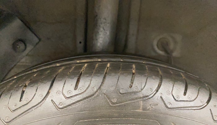 2019 Hyundai Elite i20 MAGNA PLUS 1.2, Petrol, Manual, 86,942 km, Right Rear Tyre Tread