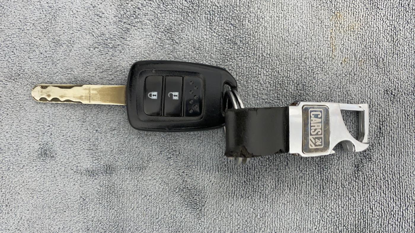 2014 Honda City V MT PETROL, Petrol, Manual, 49,489 km, Key Close Up