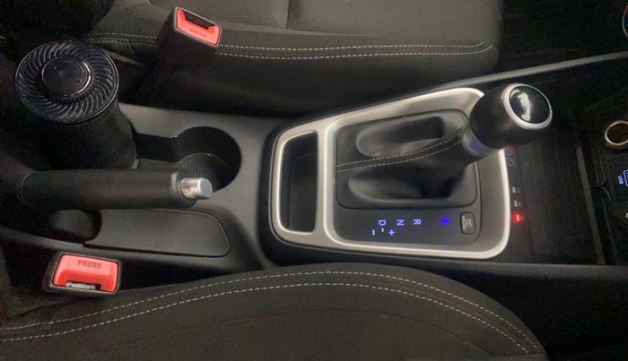 2020 Hyundai VENUE SX PLUS 1.0 TURBO DCT, Petrol, Automatic, 74,380 km, Gear Lever