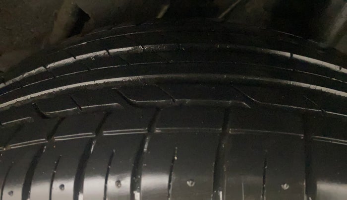 2020 Hyundai VENUE SX PLUS 1.0 TURBO DCT, Petrol, Automatic, 74,380 km, Left Rear Tyre Tread