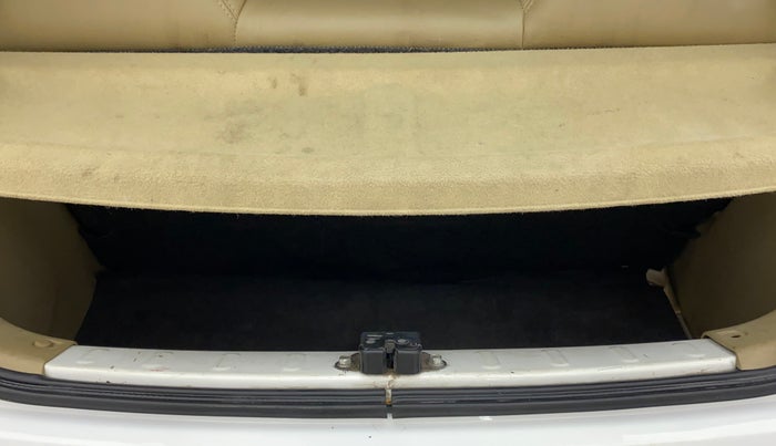 2015 Honda Brio VX AT, Petrol, Automatic, 65,800 km, Boot Inside