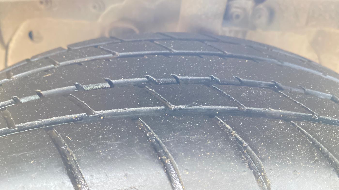 2019 Ford New Figo TITANIUM 1.2 PETROL MT, Petrol, Manual, 64,612 km, Left Front Tyre Tread