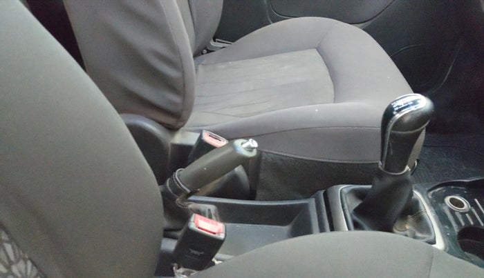 2015 Tata Zest XMS PETROL, Petrol, Manual, 72,066 km, Gear Lever