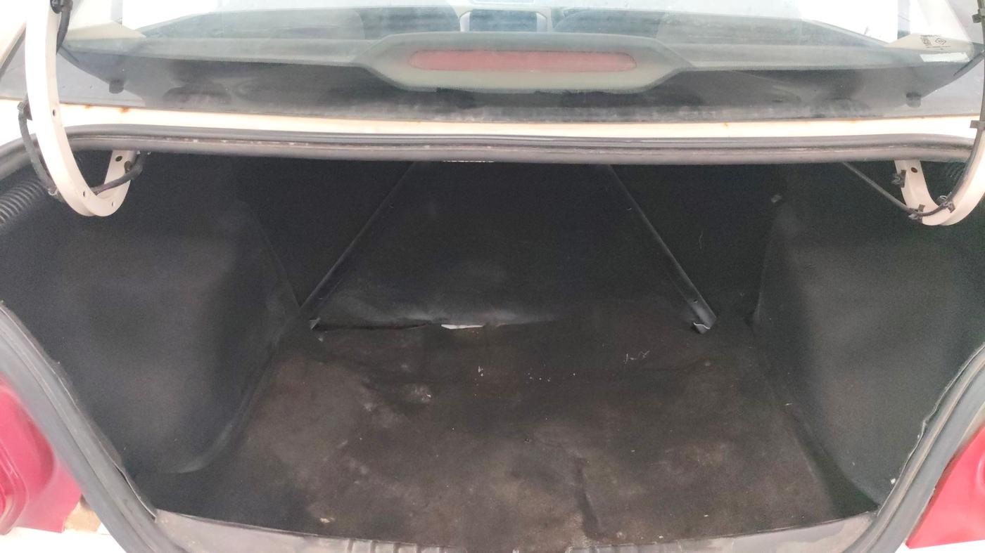 2015 Tata Zest XMS PETROL, Petrol, Manual, 1,17,892 km, Boot Inside