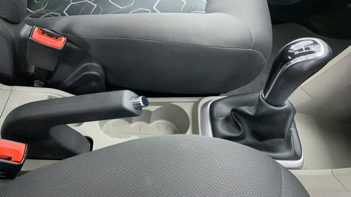 2017 Tata Tiago XT 1.2 REVOTRON, Petrol, Manual, 15,250 km, Gear Lever