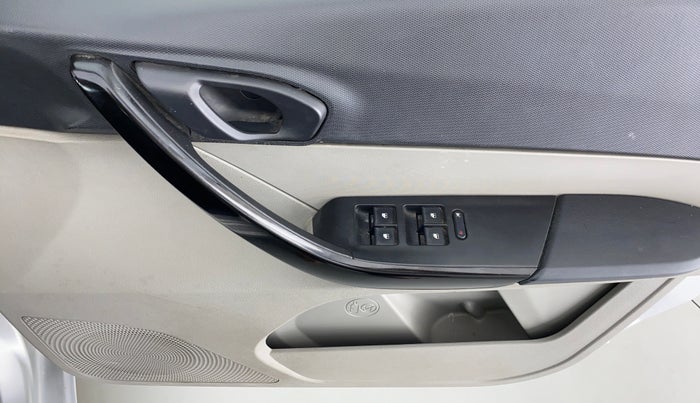 2017 Tata Tiago XT 1.2 REVOTRON, Petrol, Manual, 15,250 km, Driver Side Door Panels Control