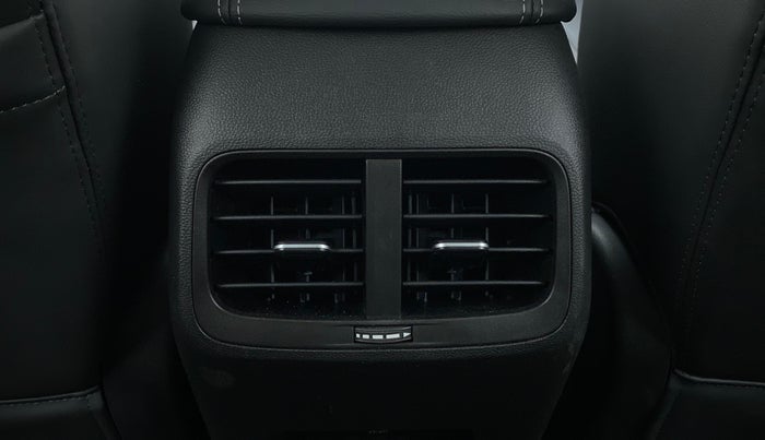 2019 MG HECTOR SHARP HYBRID 1.5 PETROL, Petrol, Manual, 12,532 km, Rear AC Vents