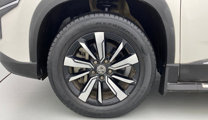 2019 MG HECTOR SHARP HYBRID 1.5 PETROL, Petrol, Manual, 12,532 km, Left Front Wheel