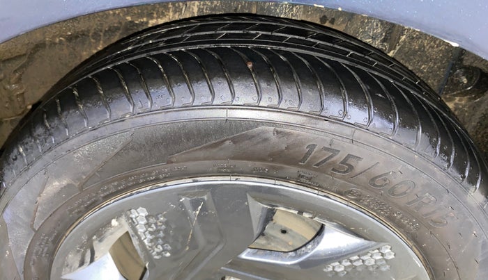 2020 Hyundai GRAND I10 NIOS MAGNA CORPORATE EDITION 1.2 KAPPA VTVT, Petrol, Manual, 26,824 km, Left Rear Tyre Tread