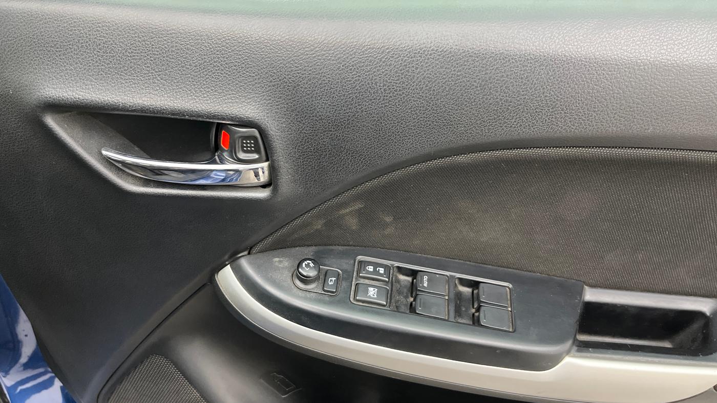 2018 Maruti Baleno ALPHA PETROL 1.2, Petrol, Manual, 42,076 km, Driver Side Door Panels Control