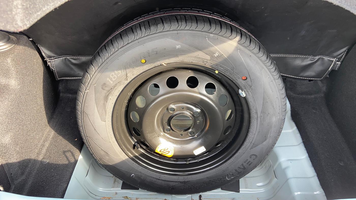 2024 Tata PUNCH ADVENTURE MT, Petrol, Manual, 28,375 km, Spare Tyre
