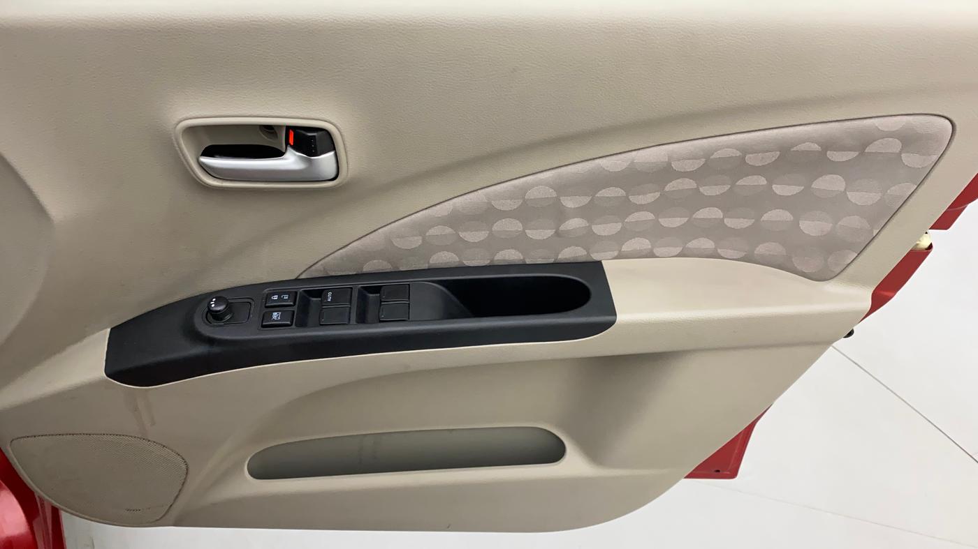 2017 Maruti Celerio ZXI AMT, Petrol, Automatic, 27,864 km, Driver Side Door Panels Control
