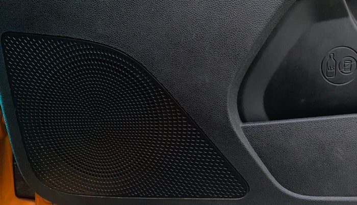 2018 Tata TIAGO NRG PETROL, Petrol, Manual, 69,335 km, Speaker