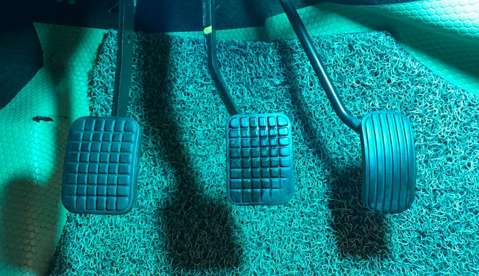 2018 Tata TIAGO NRG PETROL, Petrol, Manual, 69,335 km, Pedals