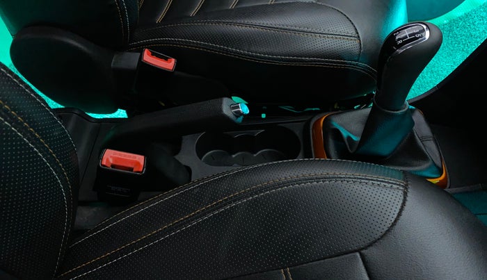 2018 Tata TIAGO NRG PETROL, Petrol, Manual, 69,335 km, Gear Lever